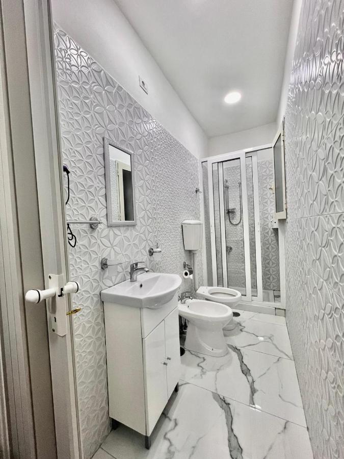 Апартаменты Mara House Неаполь Экстерьер фото